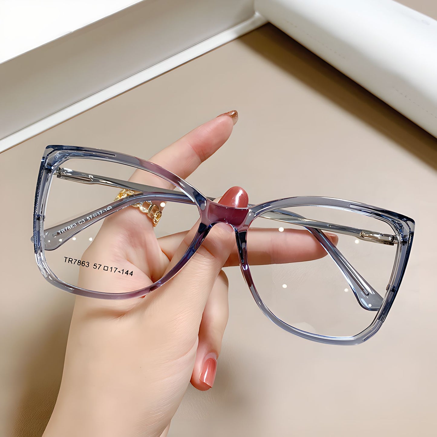 TXOME Irene Oval Glasses
