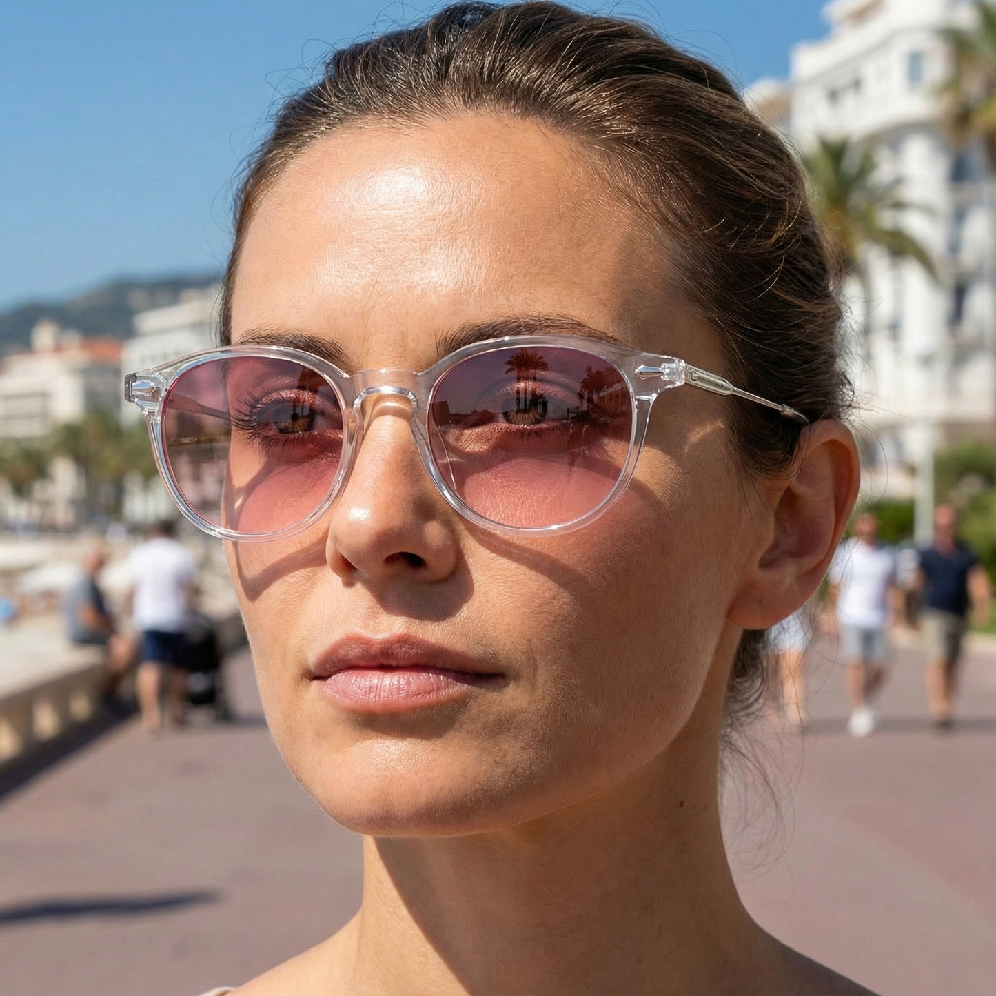 Lora Women's Clear Round Sunglasses - Pink Gradient Lenses