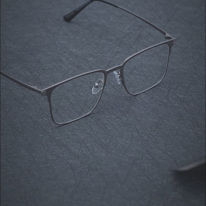 TXOME Ava Magnetic Clip On Glasses